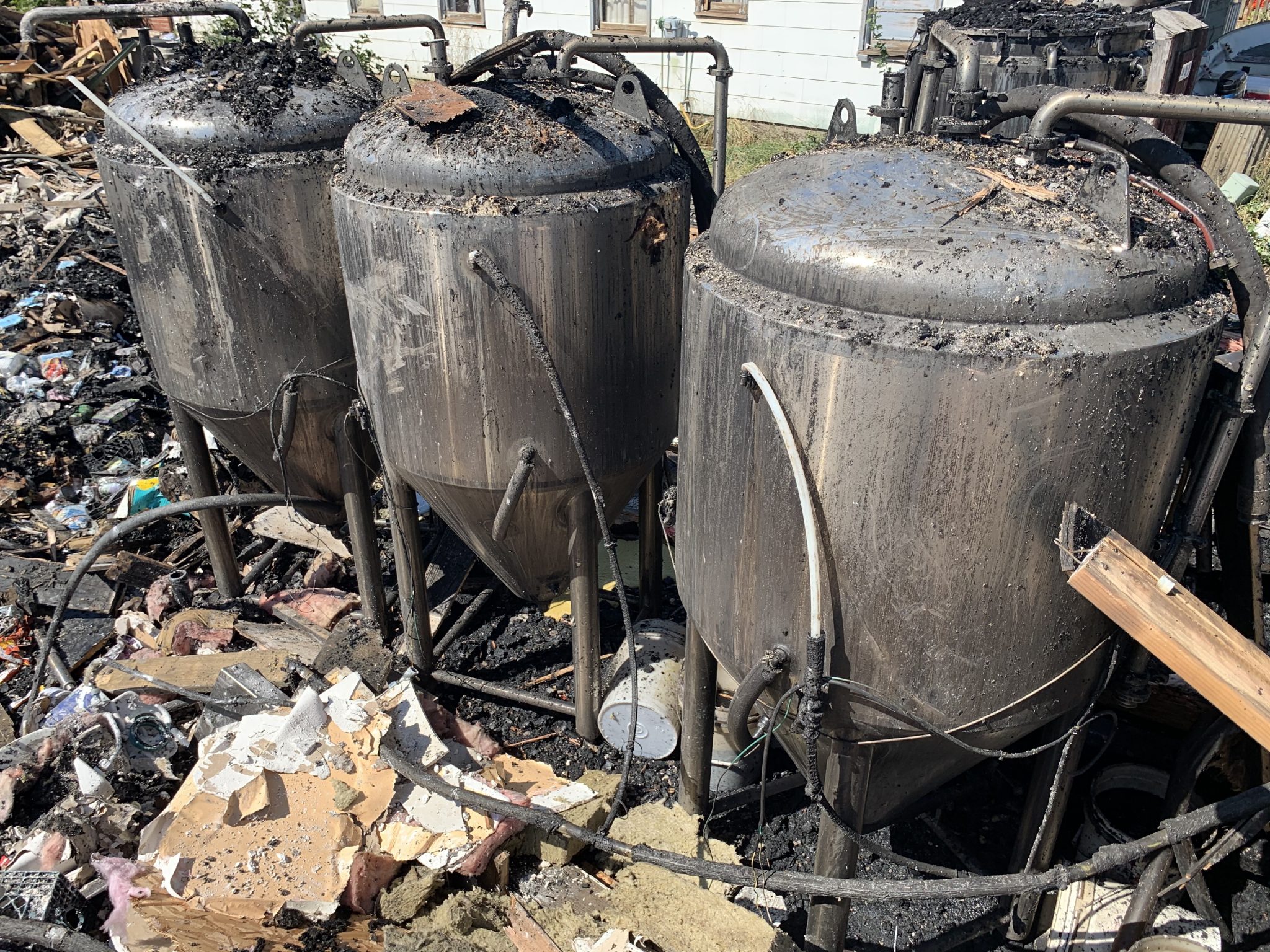 Quintopia Brewing Craft Brewery & Taproom Located in Quincy, CA